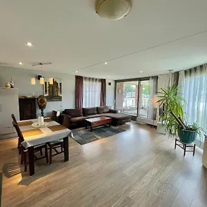 Appartement Lounge Park, Amsterdam