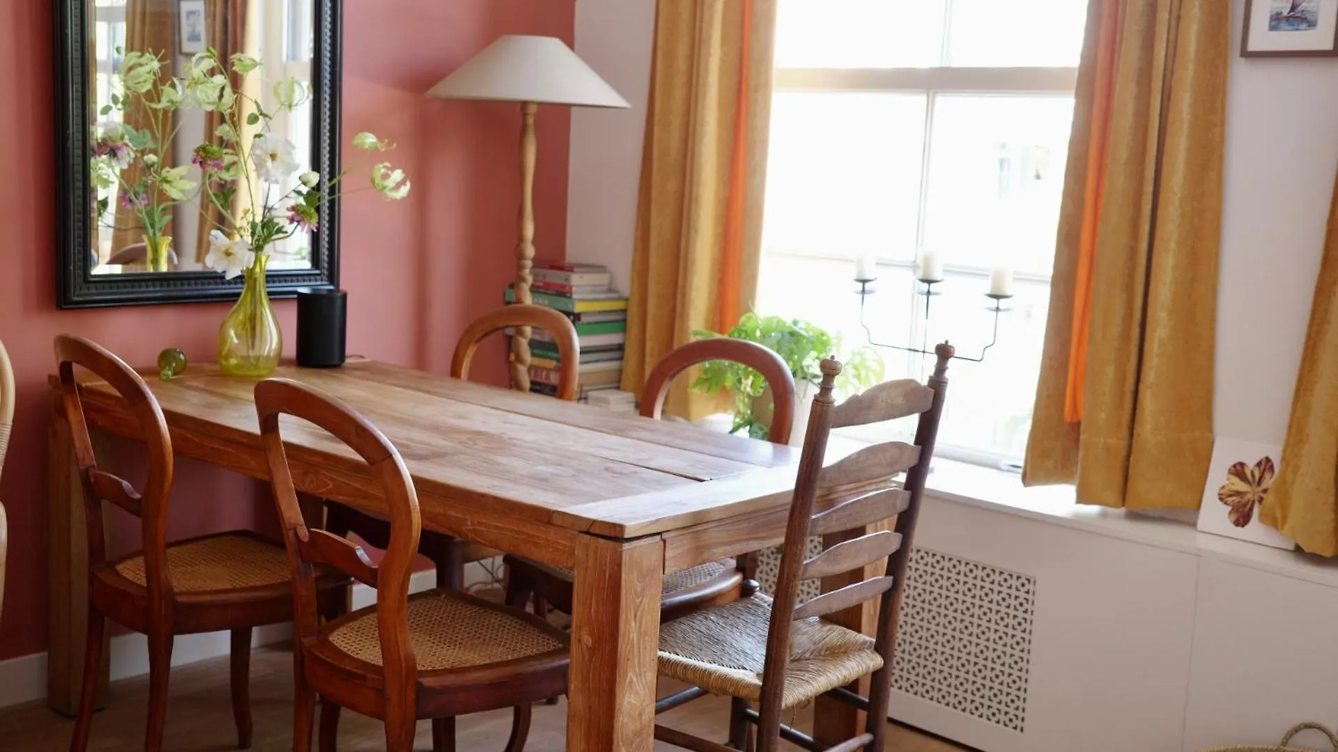 Apartment Colorful And Beautiful Home In The Jordaan! Amsterdam